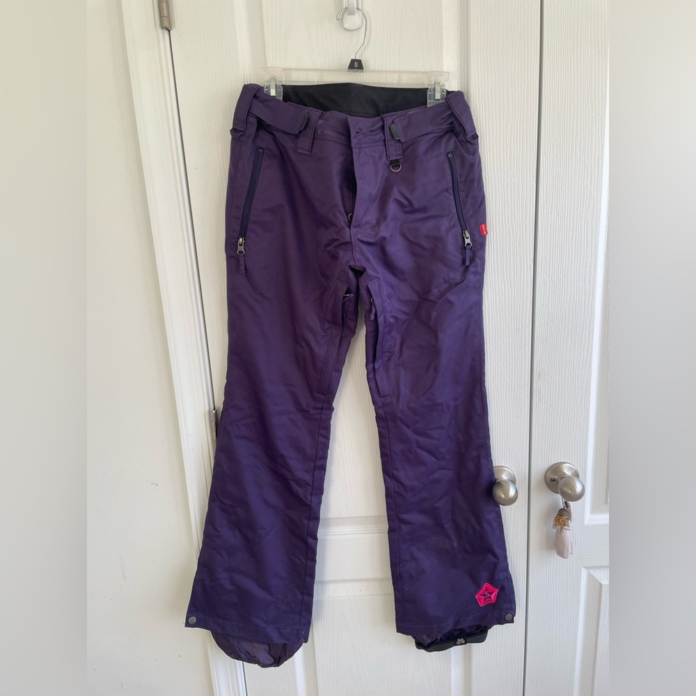 Snow Pants - Medium